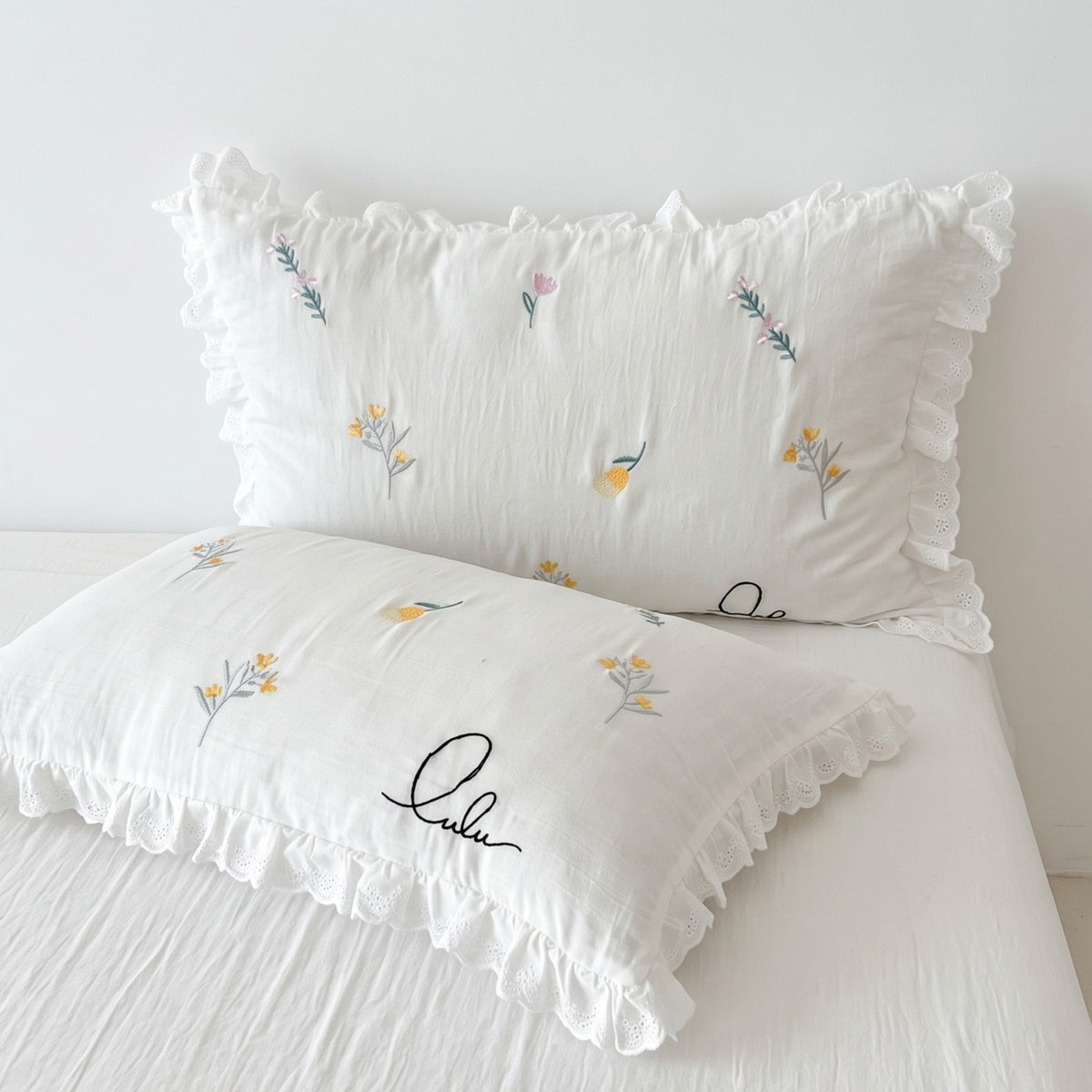 Floral Embroidered Cotton Gauze Pillowcase— Set of 2